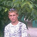 Знакомства: Димон, 30 лет, Первомайское