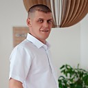 Знакомства: Максим, 32 года, Оренбург