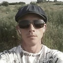 Знакомства: Андрей, 32 года, Горностаевка