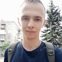 Знакомства: Роман, 28 лет, Луганск