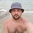 Знакомства: Иван, 35 лет, Харьков