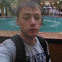 Знакомства: Евгений, 31 год, Москва