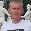 Знакомства: Виктор, 27 лет, Новоаннинский