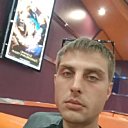 Знакомства: Олег, 35 лет, Старобельск
