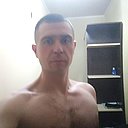 Знакомства: Валерий, 35 лет, Луганск