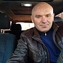 Знакомства: Дмитрий, 48 лет, Талгар