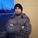 Знакомства: Виталий, 32 года, Щекино