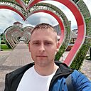 Знакомства: Евгений, 28 лет, Валуйки