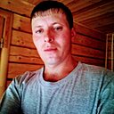 Знакомства: Михаил Гневышев, 34 года, Белово