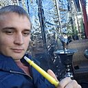 Знакомства: Олег, 33 года, Ейск