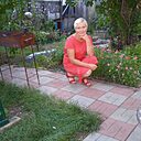 Знакомства: Елена Петрякова, 52 года, Омск