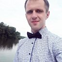 Знакомства: Илья, 32 года, Солигорск