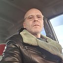 Знакомства: Евгений, 53 года, Владивосток