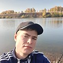 Знакомства: Роман, 28 лет, Бугуруслан