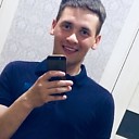 Знакомства: Максим, 29 лет, Барановичи