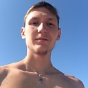 Знакомства: Анатолий, 30 лет, Феодосия