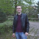 Знакомства: Антон, 32 года, Сморгонь