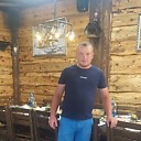 Знакомства: Максим, 33 года, Могилев
