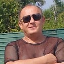 Знакомства: Олег, 50 лет, Артем