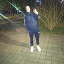 Знакомства: Михаил, 37 лет, Брюховецкая