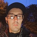 Знакомства: Макс, 30 лет, Москва