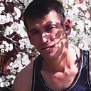 Знакомства: Руслан, 39 лет, Холмская