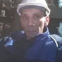 Знакомства: Илья, 41 год, Междуреченск