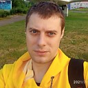 Знакомства: Илья, 35 лет, Великий Новгород