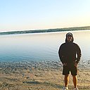 Знакомства: Арсений, 23 года, Сызрань