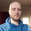 Знакомства: Олег, 37 лет, Северск