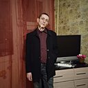 Знакомства: Евгений, 39 лет, Станица Луганская