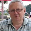 Знакомства: Олег, 63 года, Минск