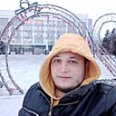 Знакомства: Артём, 32 года, Семей