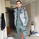 Знакомства: Valera, 34 года, Ташкент