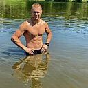 Знакомства: Артём, 41 год, Москва