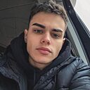Знакомства: Кирилл, 32 года, Киев