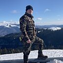 Знакомства: Bogdan, 33 года, București