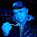 Знакомства: Артём, 40 лет, Брянск