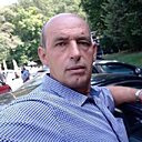 Знакомства: Lulzim, 52 года, Астана