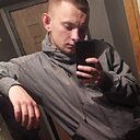 Знакомства: Олег, 28 лет, Орел