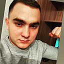 Знакомства: Дима, 28 лет, Волжский