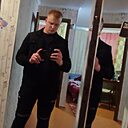 Знакомства: Максим, 32 года, Елец